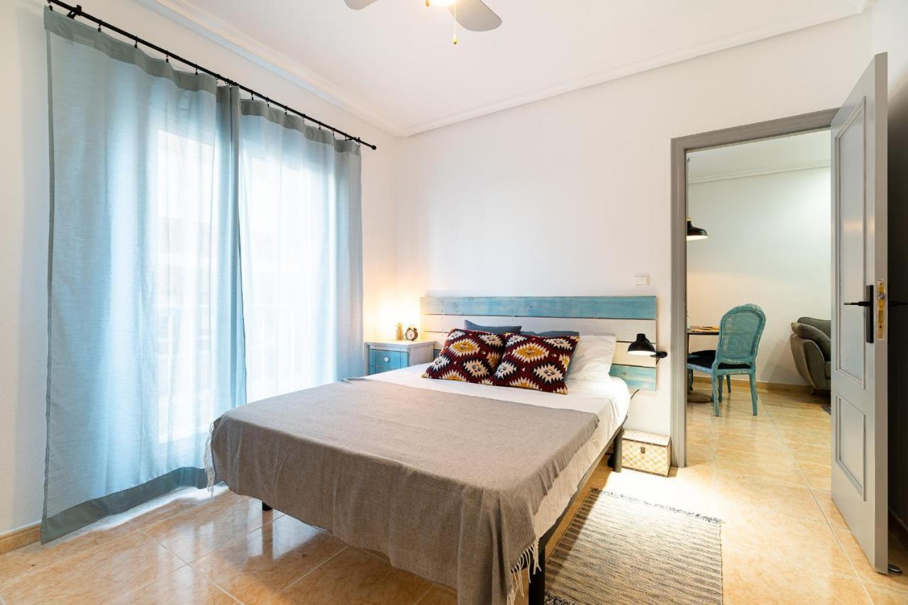 Apartamento Sunrise Apolo Торрев'єха Екстер'єр фото